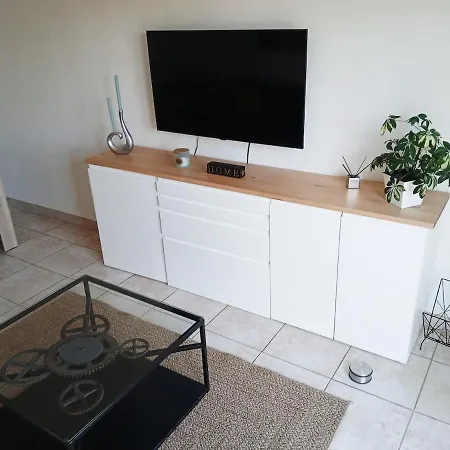 Pour 4 Personnes Proche Bioparc Zoo Apartment